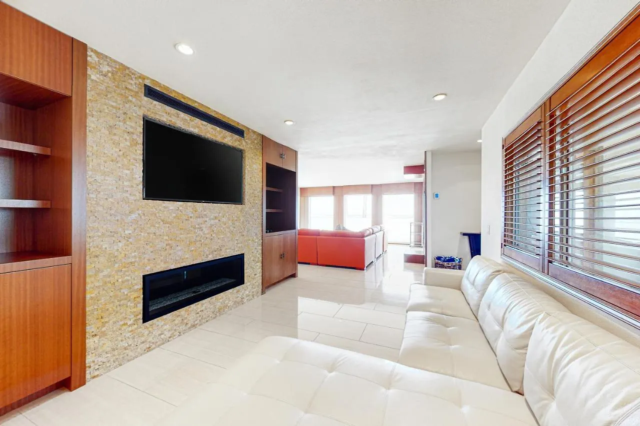 Panoramic Southridge Views Condo Palm Springs