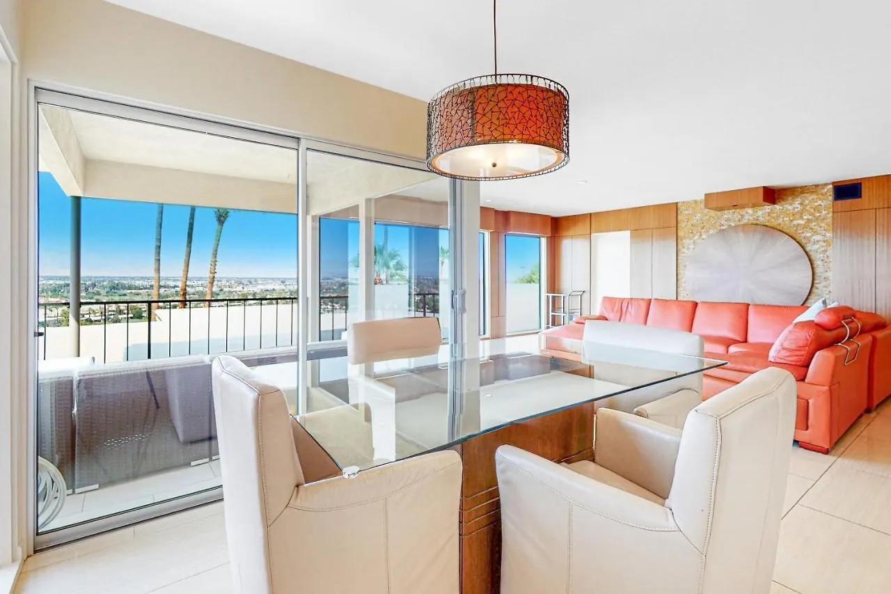 Panoramic Southridge Views Condo Palm Springs